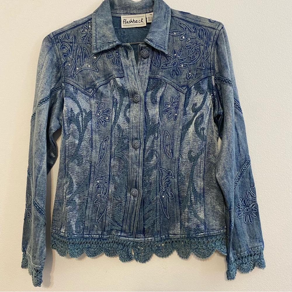 VTG Y2K Denim Embroidered Scalloped Hem Button Up Jacket Small